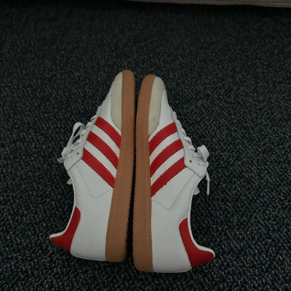 Adidas White and Red Sneakers ( women) - Picture 8 of 10